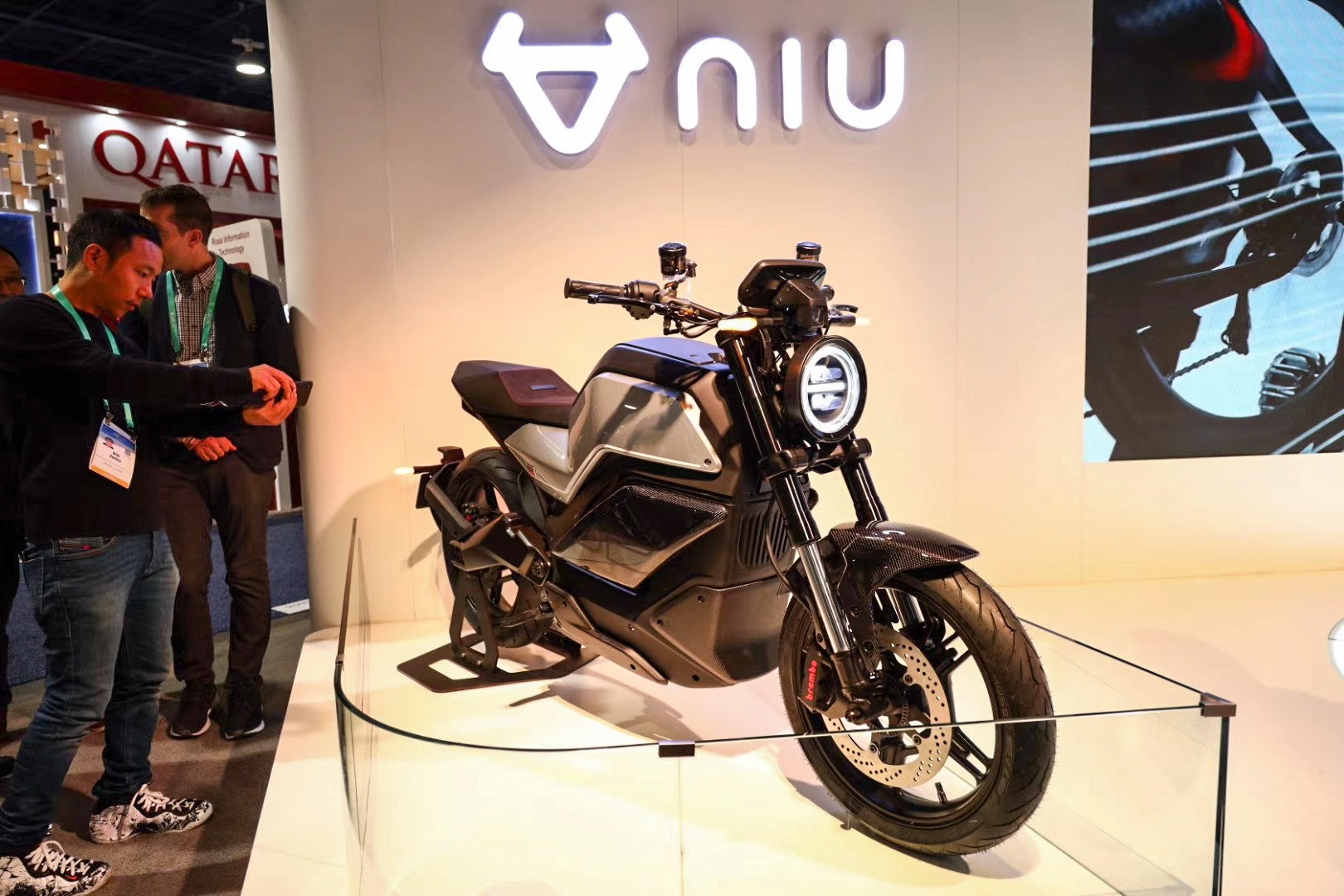 被黑寡妇骑过 这些国外电摩让国内摩友羡慕不已