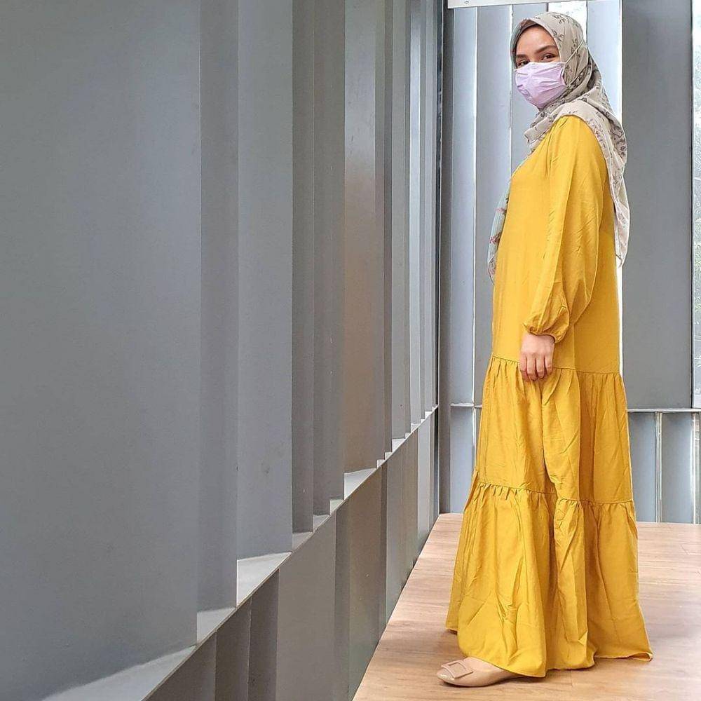 Outfit dress Ria Miranda (instagram.com/riamiranda)