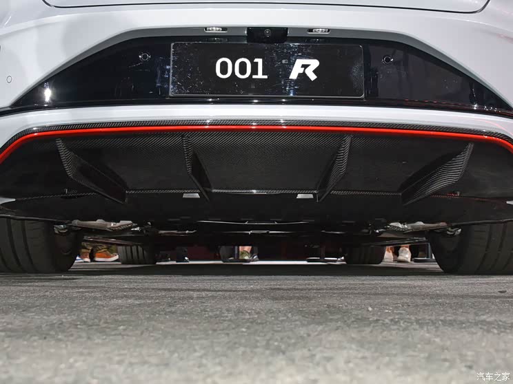 极氪 极氪001 2023款 FR版